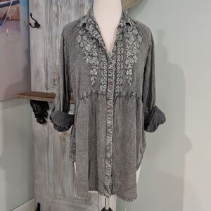 Chic Connection Gray Embroidered Button Up Shirt